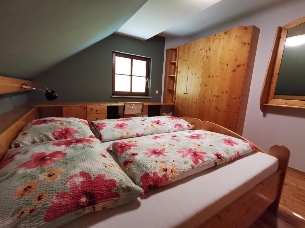 غندرشيم Landhotel Kastanienhof المظهر الخارجي الصورة
