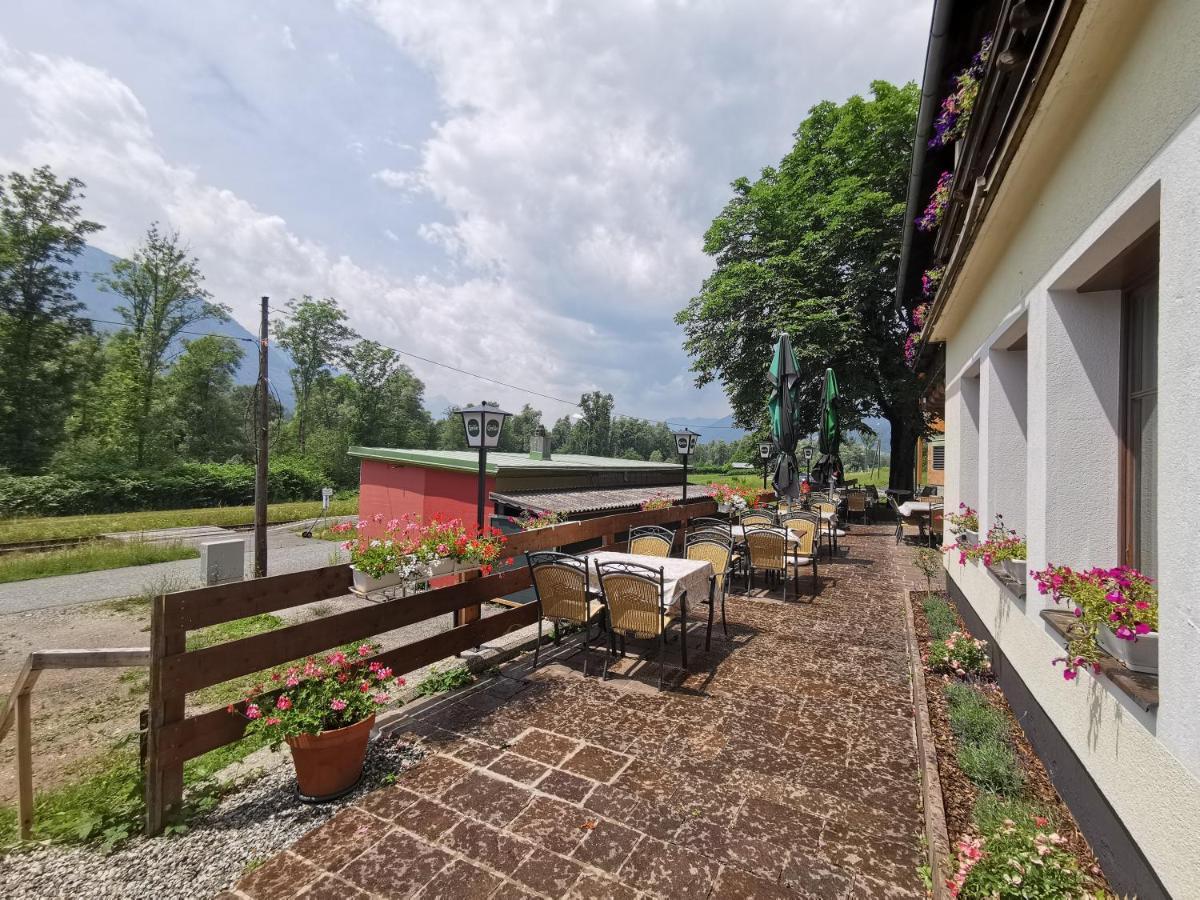 غندرشيم Landhotel Kastanienhof المظهر الخارجي الصورة